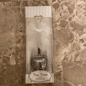 New Tea Time Heart Shaped Tea Infuser